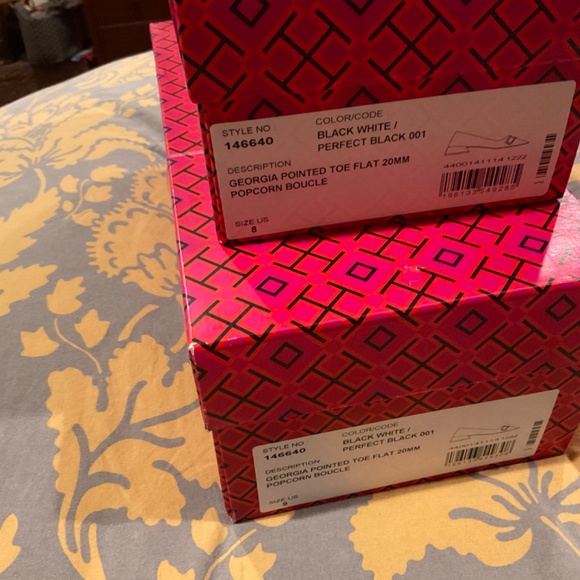 Tory Burch GEORGIA POINTED TOE 20 MM flatsBlack /White ,BNIB,MSRP$358 - Picture 4 of 4